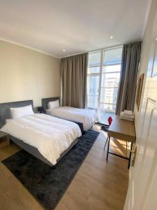 Spacious 2-bed unit no-powercuts