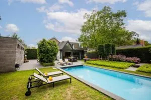 Fabulous 4 Bedroom Villa Eindhoven - KS10 - Nederwetten