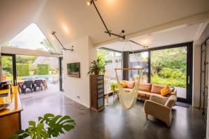 Fabulous 4 Bedroom Villa Eindhoven - KS10