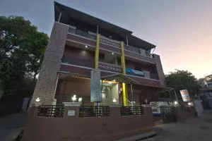 JAYA BHARATHI LODGE - Kaliyal
