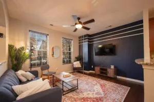 3BDRm Home w/ KingBed_Pool_Wi-fi-Private - 岩石丘