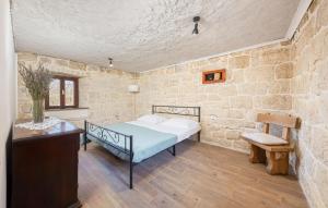 Awesome Home In Obrovac Sinjski
