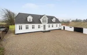 Nice Home In Roslev With Kitchen - Roslev