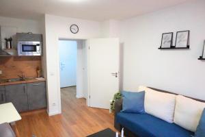 Living-Life, Klinik & Messe vor Ort, Wlan, Netflix