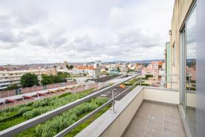 Gaia Panoramic Terrace Apartment - D. Pedro V
