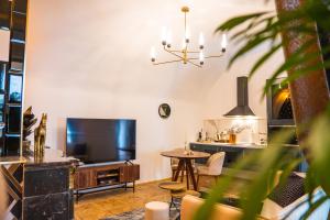 Opera apartments - Mestský palác