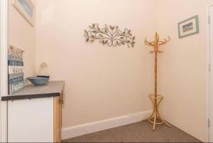 Bright 2 Bedroom Apartment near Seafront Central Penzance