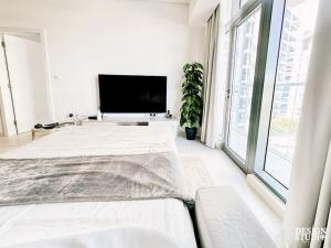 SEVEN PALM by Design Studio 1BR