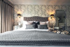 Luxury Double Room with Sea View room in Driftwood B&B