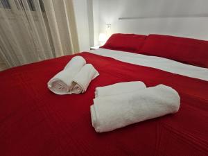 Library Apartment by Bohem Rentals