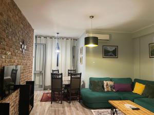 Bricks Apartment near Pazari i Ri