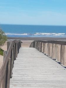LAS TONINAS - CASAS DE PLAYA - a 50 metros del mar