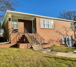 A Place to Escape 5 minutes from Downtown Newly Renovated - Джаспер