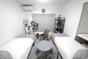Close to Shinjuku!Twin beds,Projector,Appliances!