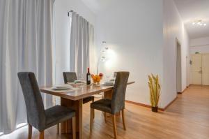 Stylish Sliema Apartments & Penthouse with Seaviews and Jacuzzis