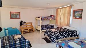 Hostal y Complejo Turístico La Rueda