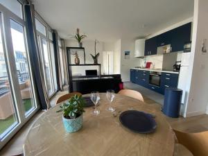 Appartements Un exterieur en ville : photos des chambres