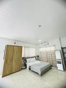 Studio Style Furnished apartment