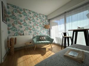 Cosy studio avec vue sur locéan