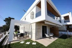 Kiki Villas - 梅塔诺佛希斯