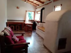 Anacrusa Hostel - Leteque