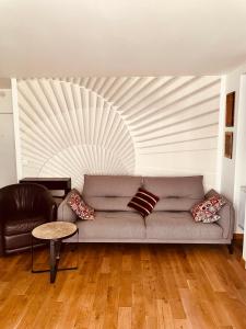 Jolie 2 pièces avec balcon Paris 15 Eme