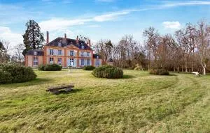 8 Bedroom Cozy Home In Saint-Vigor - 吉维尼