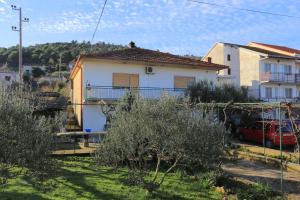 Apartments with parking space Marina, Trogir - 1093