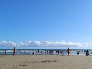 A1-CantoForte - 400 metrosPraia - ARCond - Wifi - Ideal para Família até 6 pessoa, sem roupa cama-banho