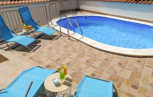 Lovely Apartment In Crikvenica With Outdoor Swimming Pool