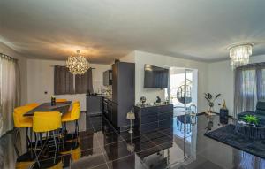 Cozy Home In Vela Luka With Wifi