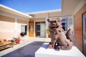 8人乗りレンタカー無料のファミリー団体向け貸別荘で宮古島唯一のサウナと素潜り漁師の海鮮コースがお勧め - Higa