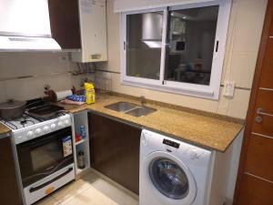 Natureza 2 F Jason N 1848 entre Apolo y Juno