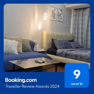 Studio with Netflix, 55in TV, 200Mbs net, in heart of Makati