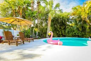 Paradiso Largo - Heated Pool, Mini Golf, Solar Powered Home - Walsingham