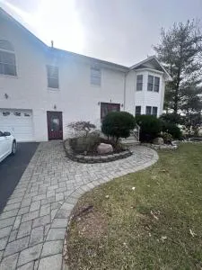 EdisonHollywood - Iselin