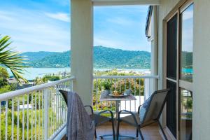 obrázek - Beach House on Begley - Airlie Beach Central