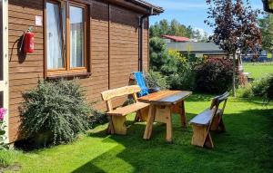 2 Bedroom Lovely Home In Wicie