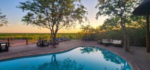 Mopane Bush Lodge