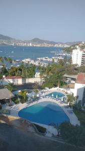 Acapulco Astoria