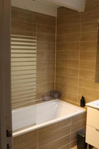 Appartements Les rives de l'odet, vue riviere : photos des chambres