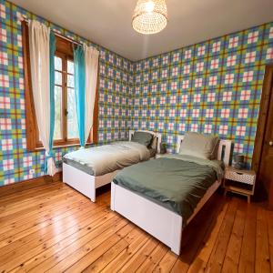 Maisons de vacances La villa du parc : Maison 5 Chambres