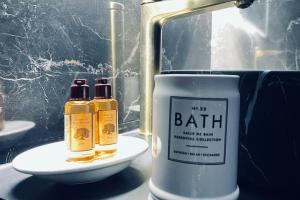 Appartements Love Room Le Baroque / Jacuzzi / Sauna : photos des chambres