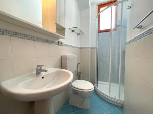 Flat 180mt from the beach