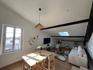 Appartements Louis XIV, Le Somail. : photos des chambres