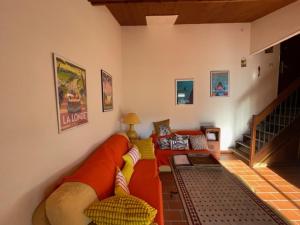 Maisons de vacances La petite maison sur la colline - Piscine privee : photos des chambres