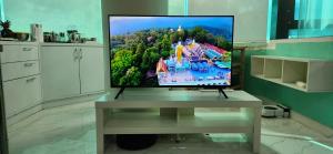 Corner Smart Home Condo Amazing Views of Chiang Mai, Doi Suthep, and Nimman