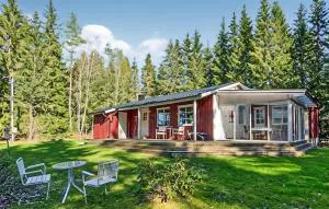 Amazing Home In Svenljunga With Wifi - Svenljunga