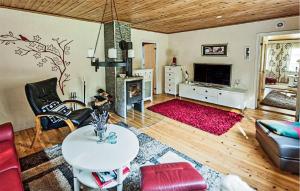 Amazing Home In Svenljunga With Wifi