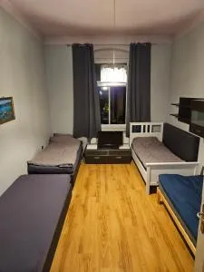 Justinrent- kwatera pracownicza 1 - 亚沃尔